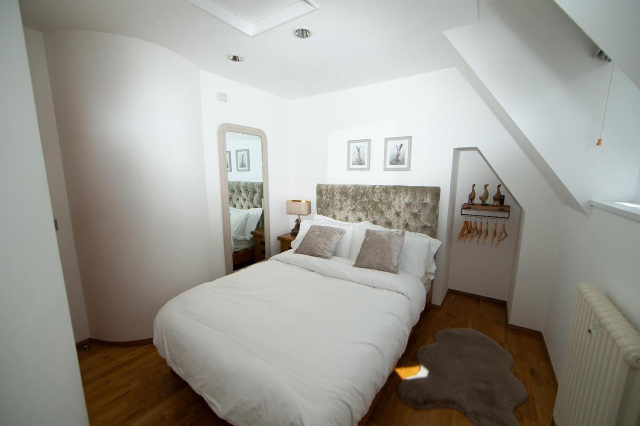 Unique 2 Bedroom Cottage In Fittie 阿伯丁 外观 照片