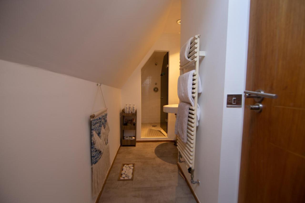 Unique 2 Bedroom Cottage In Fittie 阿伯丁 外观 照片